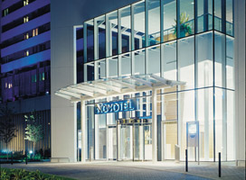 Novotel London West