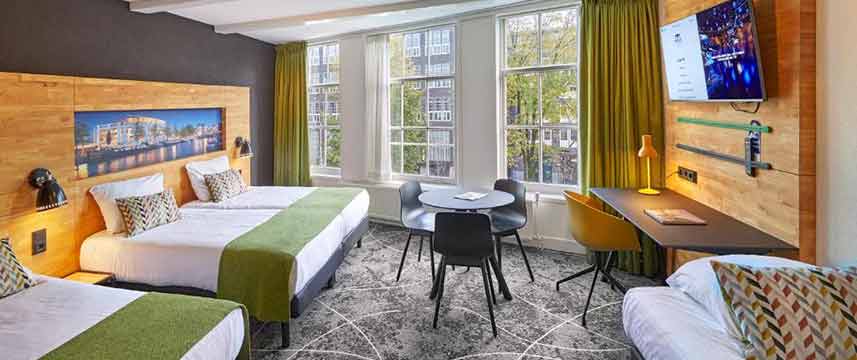 Nova Hotel Amsterdam - Quad Room Nova Hotel Amsterdam - Quad Room