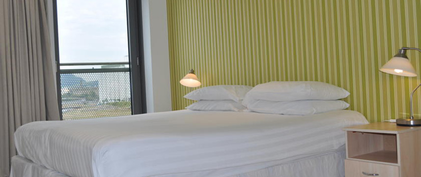 Ocean Apartments - Double Bedroom Ocean Apartments - Double Bedroom