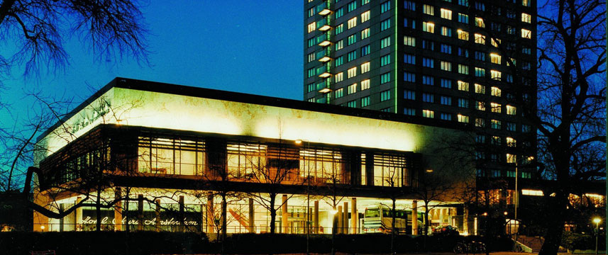 Okura Hotel Amsterdam - Exterior Night
