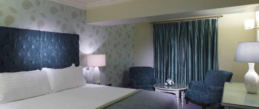 Old Ground Hotel - Deluxe King Room
