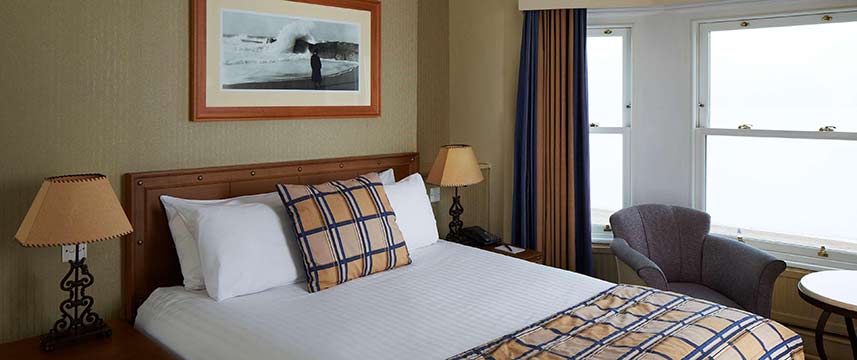 Old Ship Hotel - Double Room Old Ship Hotel - Double Room