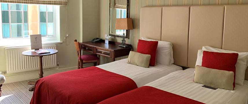 Old Ship Hotel - Twin Beds Old Ship Hotel - Twin Beds