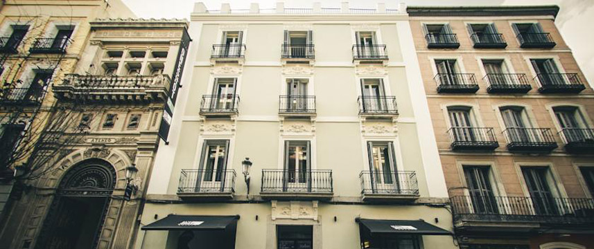 One Shot 23 - Facade