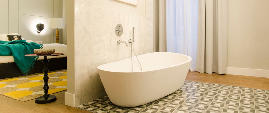 One Shot Recoletos 04 - Bath