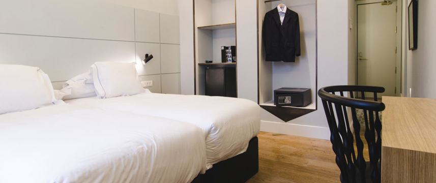 One Shot Recoletos 04 - Twin