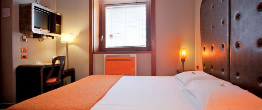 Orange Hotel - Regular Room