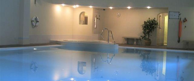 Oxford Spires Four Pillars - Pool Oxford Spires Four Pillars - Pool