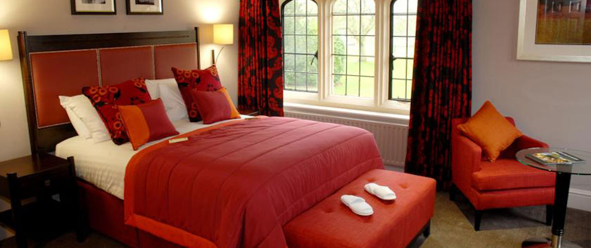 Oxford Thames Four Pillars - Bedroom Oxford Thames Four Pillars - Bedroom