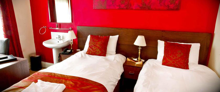 Park Hotel - Twin Room Park Hotel - Twin Room