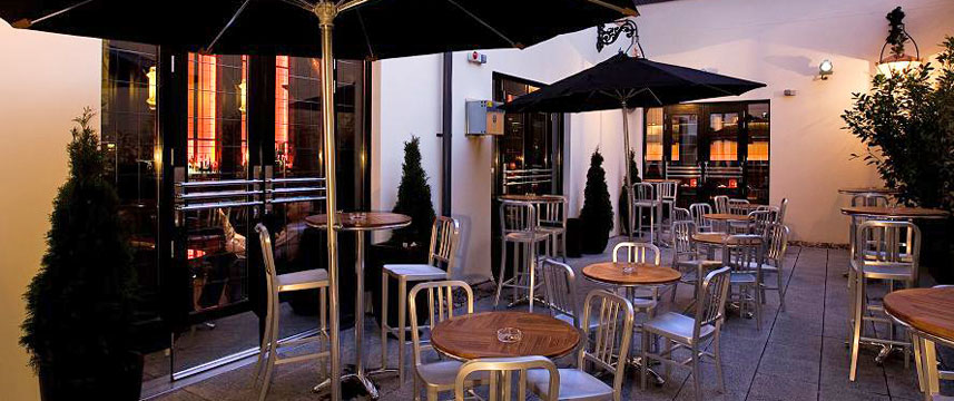 Park Inn Belfast - Beer Garden Park Inn Belfast - Beer Garden