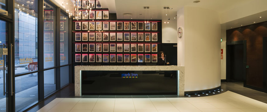 Park Inn Belfast - Reception Park Inn Belfast - Reception