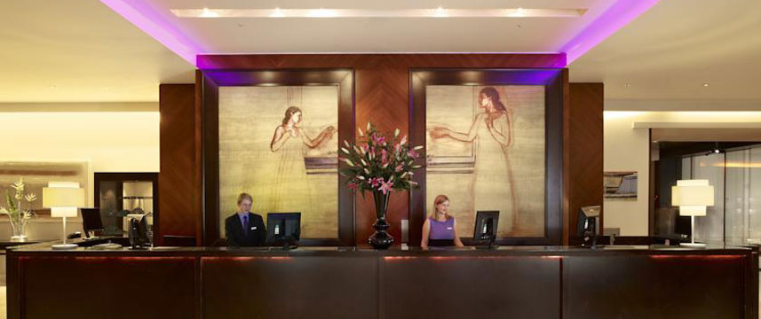 Park Plaza Riverbank London - Reception Park Plaza Riverbank London - Reception