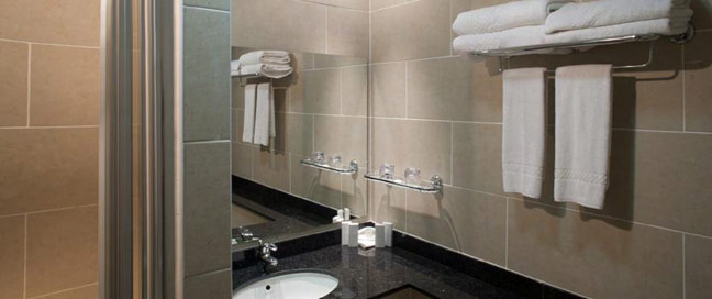 Pearse Hotel Shower Room Pearse Hotel Shower Room