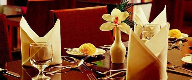 Pearse Hotel Table Pearse Hotel Table