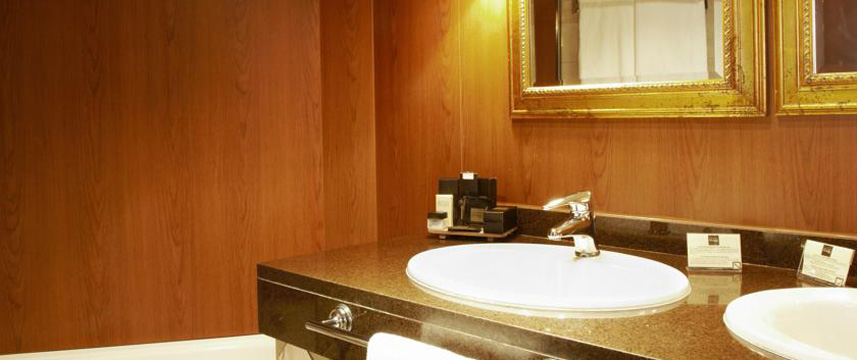 Plaza Hotel Andorra - Bathroom