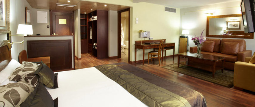 Plaza Hotel Andorra - Deluxe Room