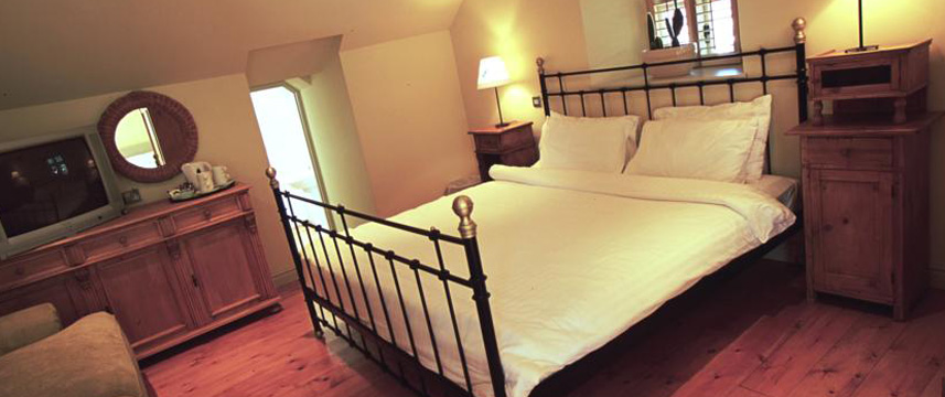 Plume of Feathers - Double Bedroom