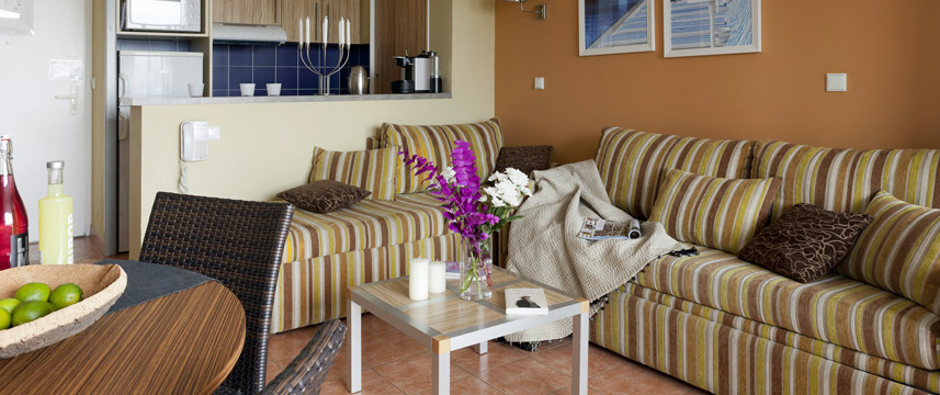 Port Prestige Apartment Seating