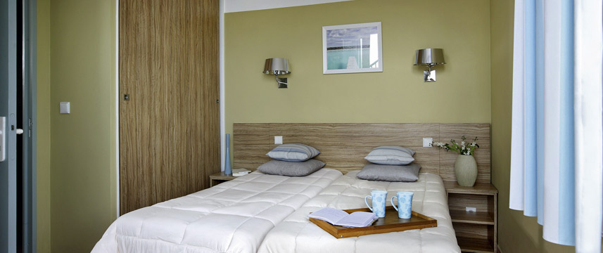 Port Prestige Twin Room