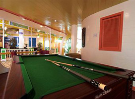 Quality Hotel Golf Rosny-Sous-Bois (East of Paris)
