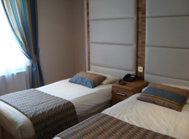 Royal Eagle Hotel