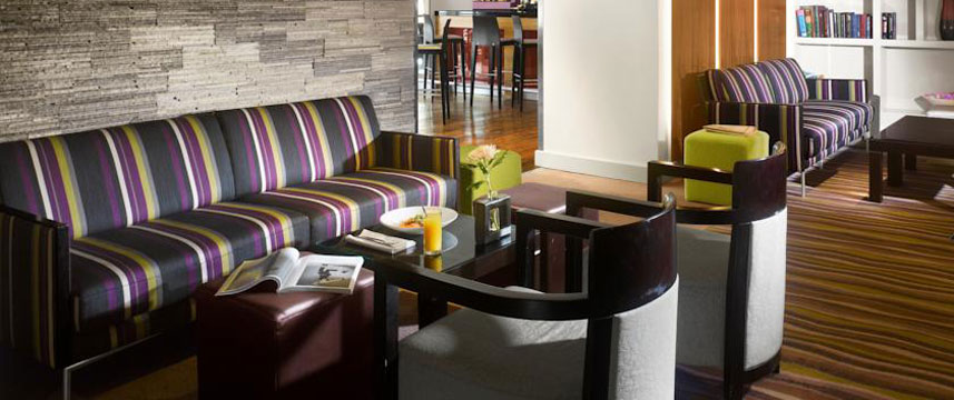Radisson Blu Bristol - Lounge Seating Radisson Blu Bristol - Lounge Seating