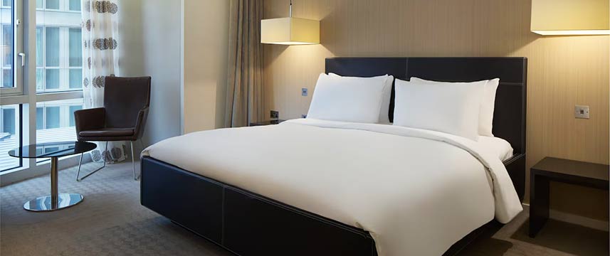 Radisson Blu Canary Wharf East Premium Room Radisson Blu Canary Wharf East Premium Room