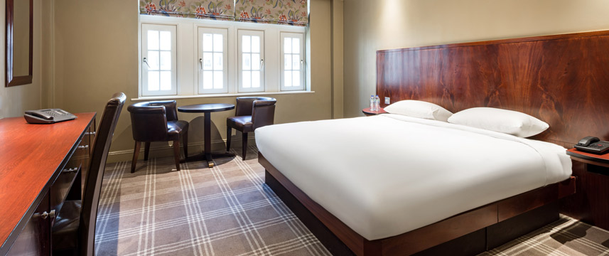 Radisson Blu Edwardian Grafton - King Room Radisson Blu Edwardian Grafton - King Room