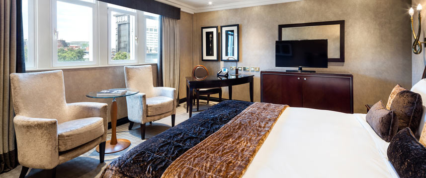 Radisson Blu Edwardian Hampshire Deluxe Room View Radisson Blu Edwardian Hampshire Deluxe Room View