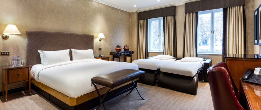 Radisson Blu Edwardian Hampshire Family Room Radisson Blu Edwardian Hampshire Family Room