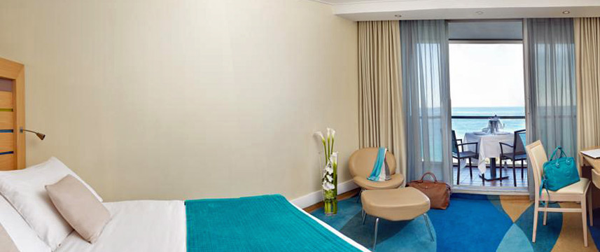 Radisson Blu Nice - Room Features