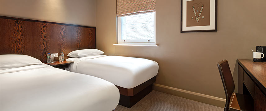 Radisson Edwardian Sussex Twin Bedded Room Radisson Edwardian Sussex Twin Bedded Room