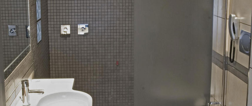 Raganelli - Bathroom Shower Raganelli - Bathroom Shower