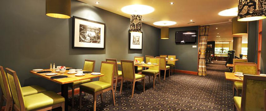 Ramada Belfast - Restaurant Area Ramada Belfast - Restaurant Area