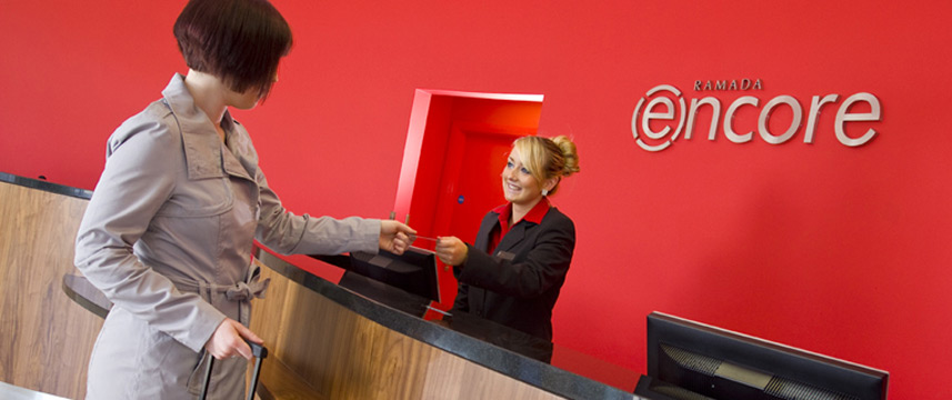 Ramada Encore Belfast City Centre - Reception Ramada Encore Belfast City Centre - Reception