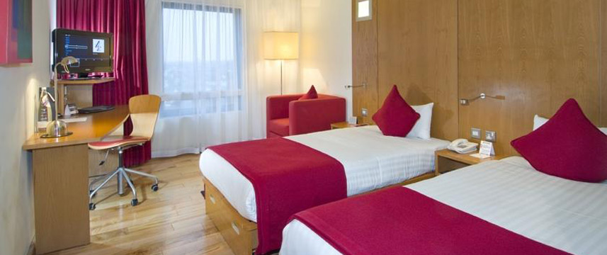 Ramada Encore Belfast City Centre - Twin Bedroom Ramada Encore Belfast City Centre - Twin Bedroom