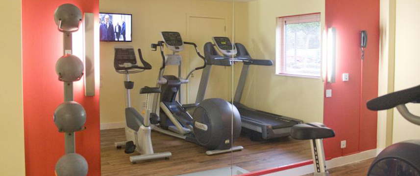 Ramada London North - Gym Ramada London North - Gym