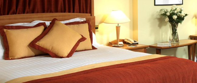 Red Cow Double Bedroom Red Cow Double Bedroom