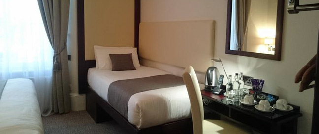 Reem Hotel - Triple Room