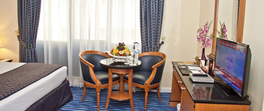 Regal Plaza Hotel - Seating Regal Plaza Hotel - Seating