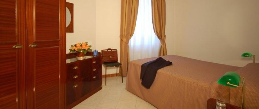 Residence Vatican Suites - Bedroom Double