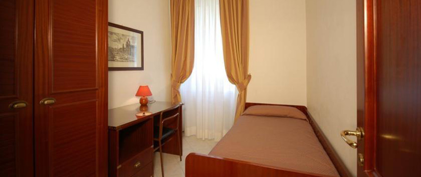 Residence Vatican Suites - Single Bedroom