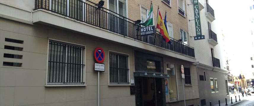 Reyes Catolicos - Exterior Reyes Catolicos - Exterior