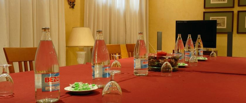 Reyes Catolicos - Meeting Room Reyes Catolicos - Meeting Room