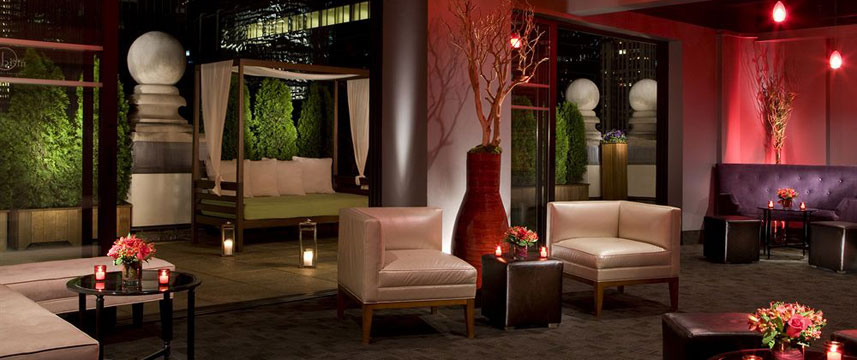 Roosevelt Hotel New York - Lounge Area Roosevelt Hotel New York - Lounge Area