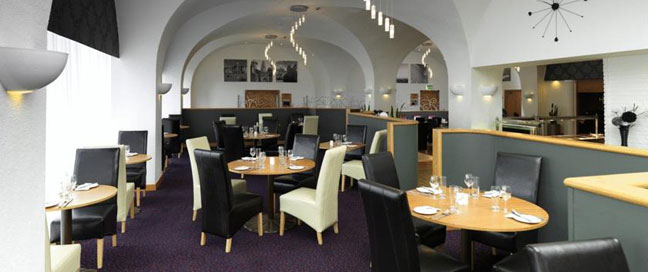 Royal Angus Hotel - Restaurant