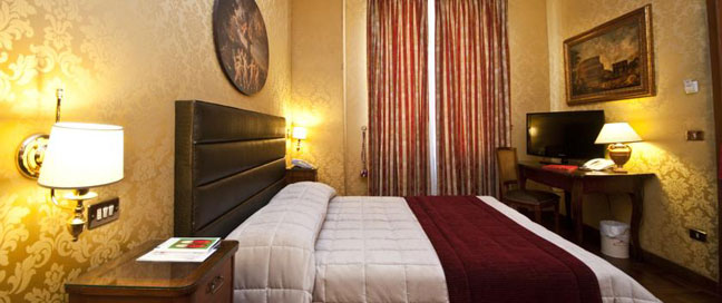 Royal Court Rome Deluxe Double Room