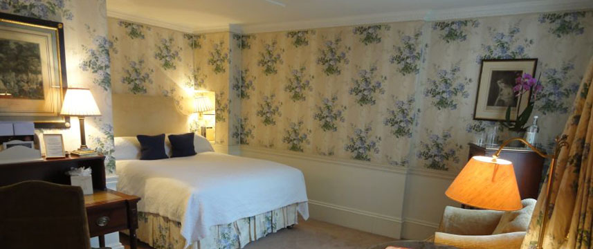 Royal Crescent Hotel - Bed Room