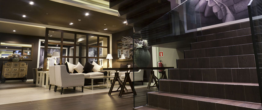 Royal Ramblas - Stairs Royal Ramblas - Stairs